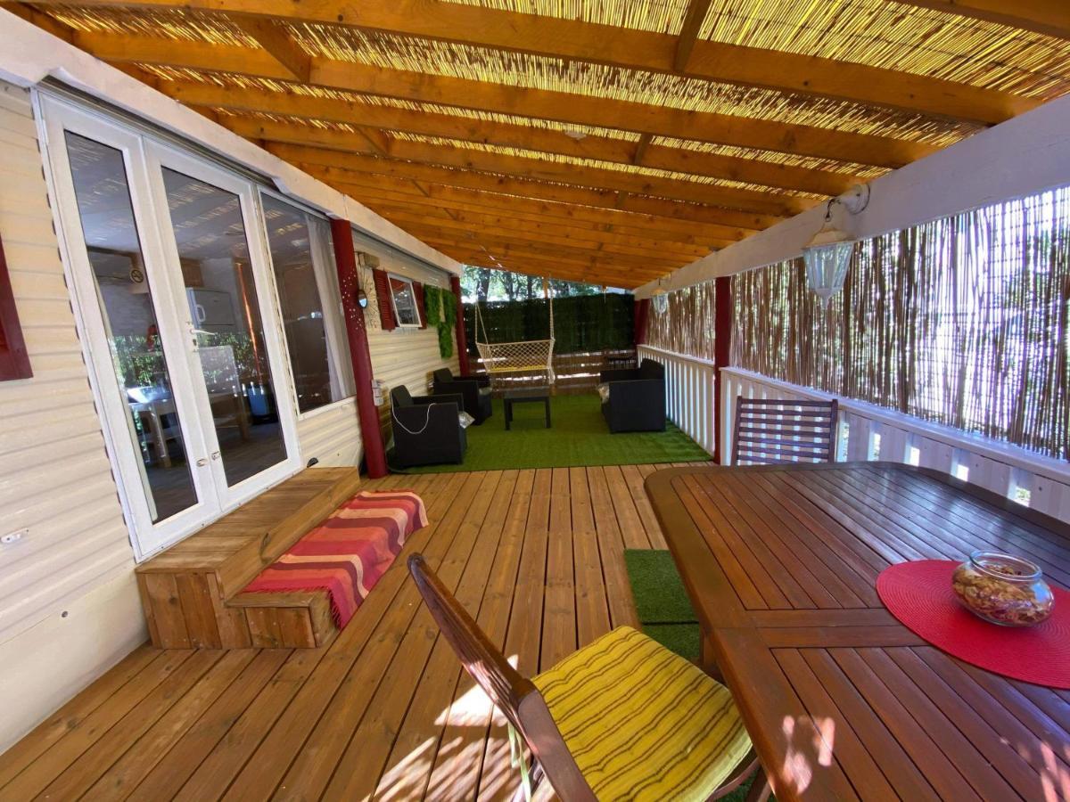 Mobil Home Au Camping Sellig Le Muy Exterior photo